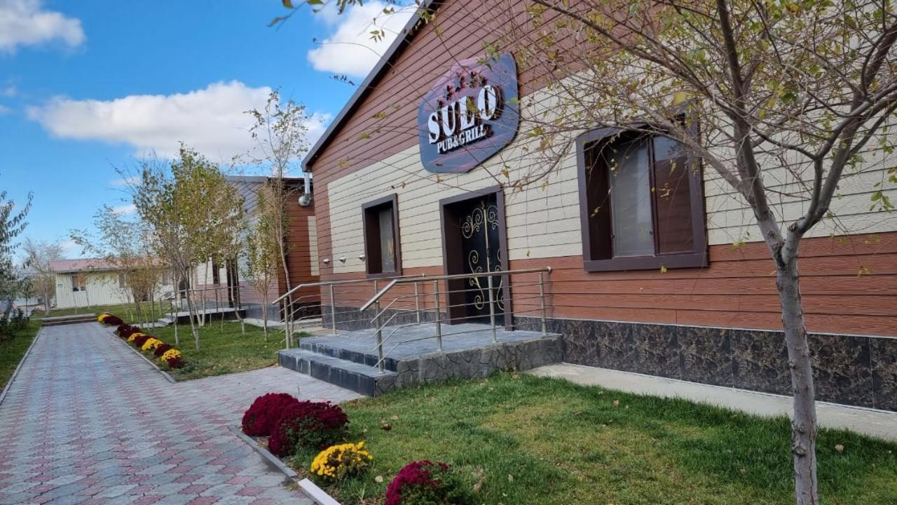 Sulo Atyrau Hotel Exteriör bild