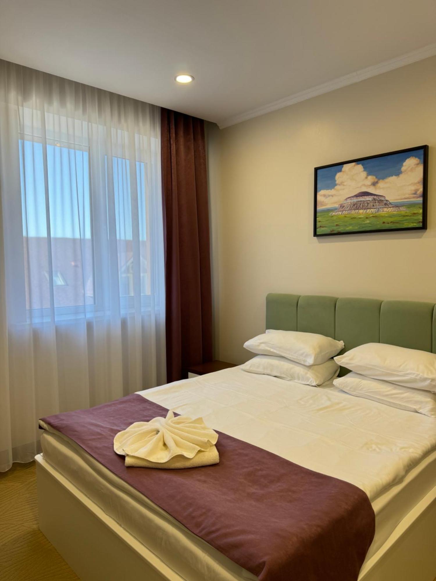 Sulo Atyrau Hotel Exteriör bild