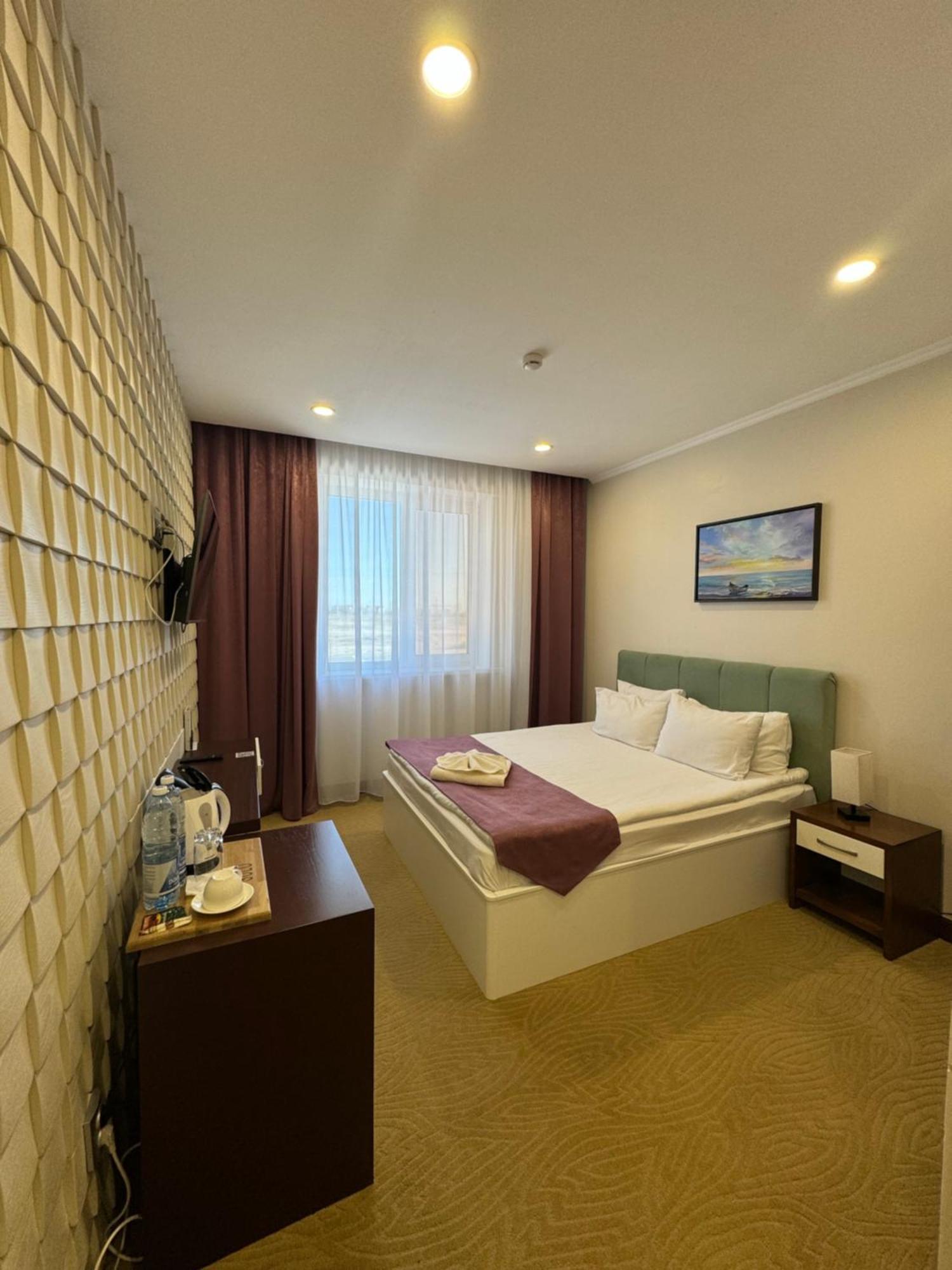 Sulo Atyrau Hotel Exteriör bild
